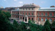 MAK, exterior